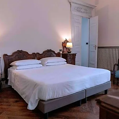 Ξενοδοχείο Bologna 2*